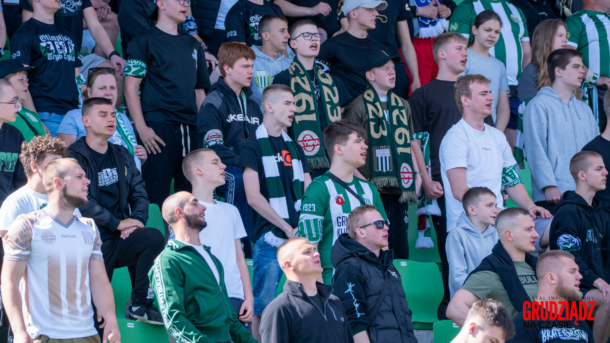 GrudziadzNaCzasie-216 Tak bawiliście się na meczu Olimpii Grudziądz z GKS Jastrzębie