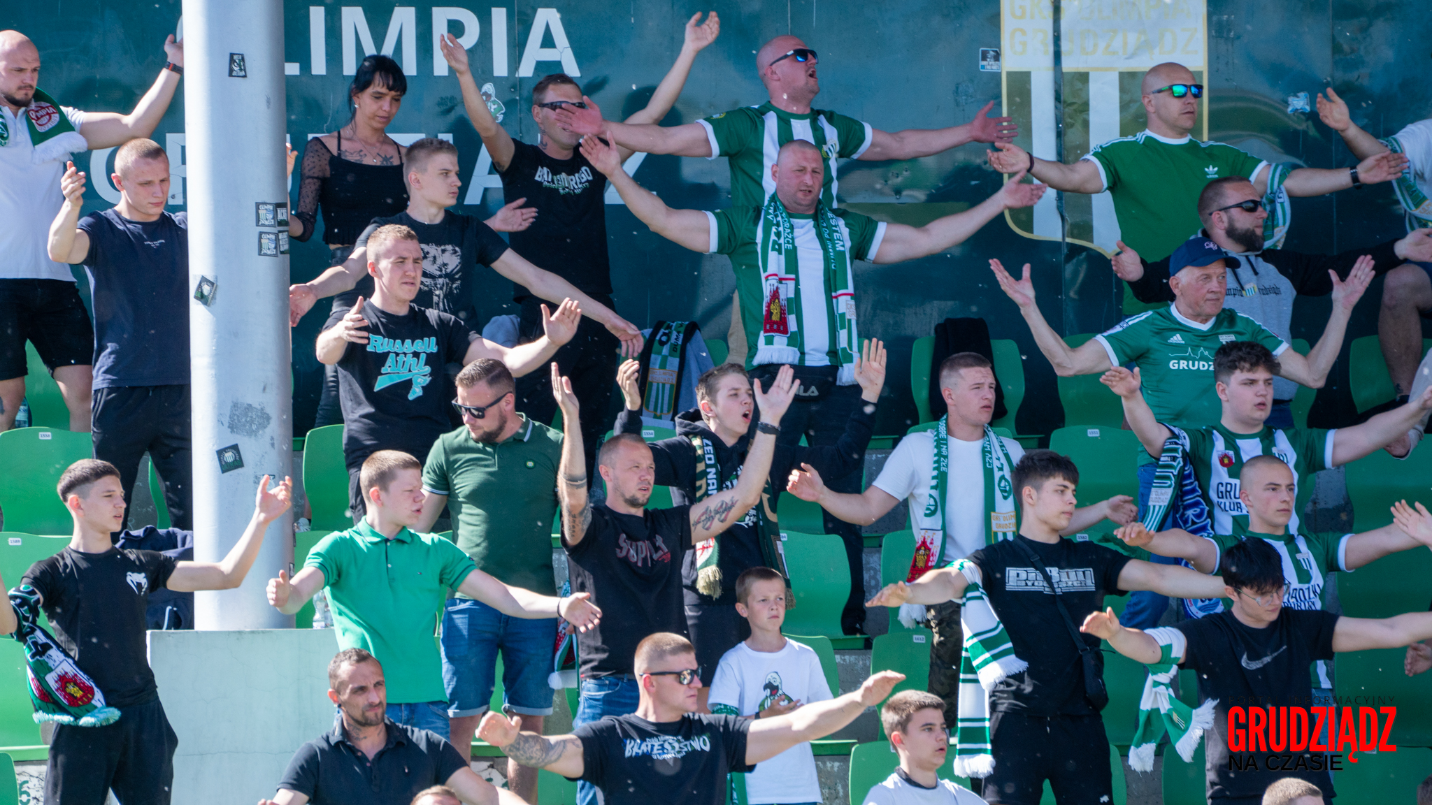 GrudziadzNaCzasie-236 Tak bawiliście się na meczu Olimpii Grudziądz z GKS Jastrzębie