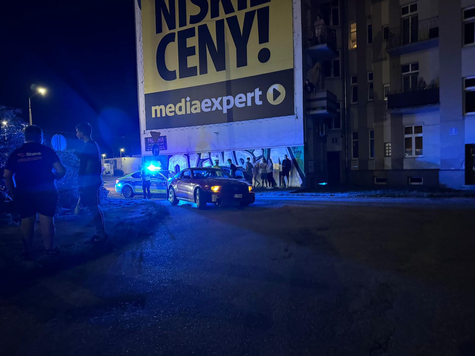 WhatsApp-Image-2025-09-01-at-14.58.22-1 Incydent z czerwonym mustangiem w Grudziądzu. Interweniowała policja i straż pożarna